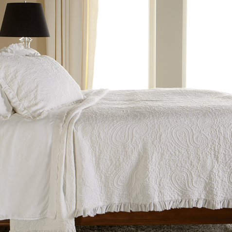 White Paisley Matelassé Coverlet and Shams | QUILTS & COMFORTERS ...